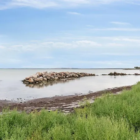 Kjell - 25m From The Sea By Interhome *